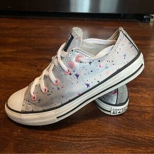 (3) Girls Converse